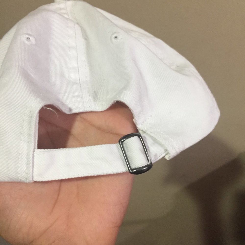 Askan White Basebal cap - Picture 7 of 8